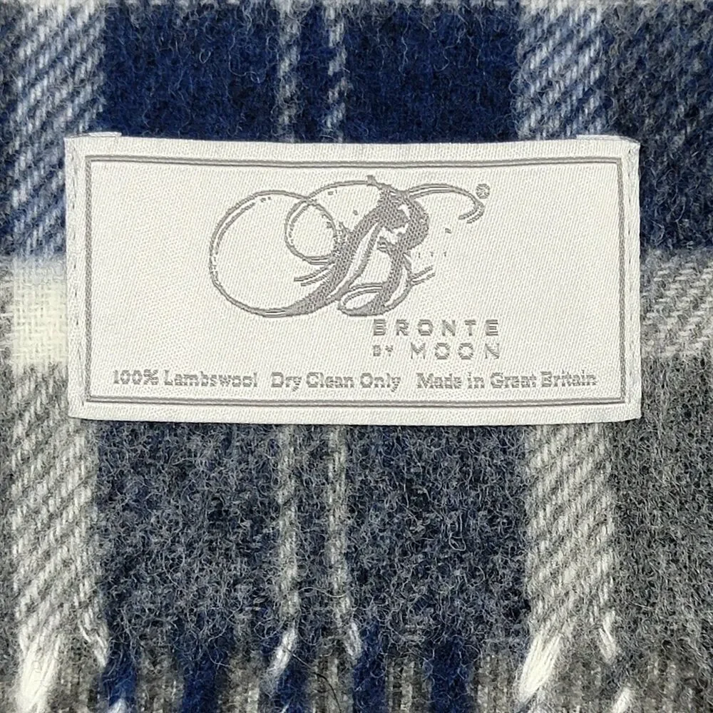 Bronte By Moon Scarf Womens Blue & Gray Plaid Fringed 100% Lambswool